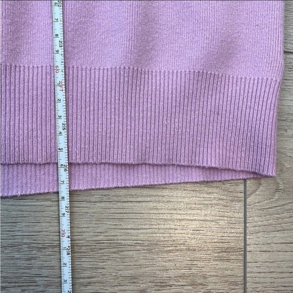 Vici Pink/Purple Oversized Turtleneck Sweater Size Small - Picture 8 of 8
